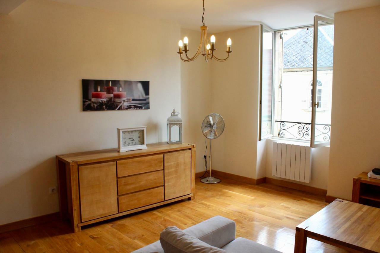 Appartamento Un Joli Pied a Terre Montignac-Lascaux Esterno foto