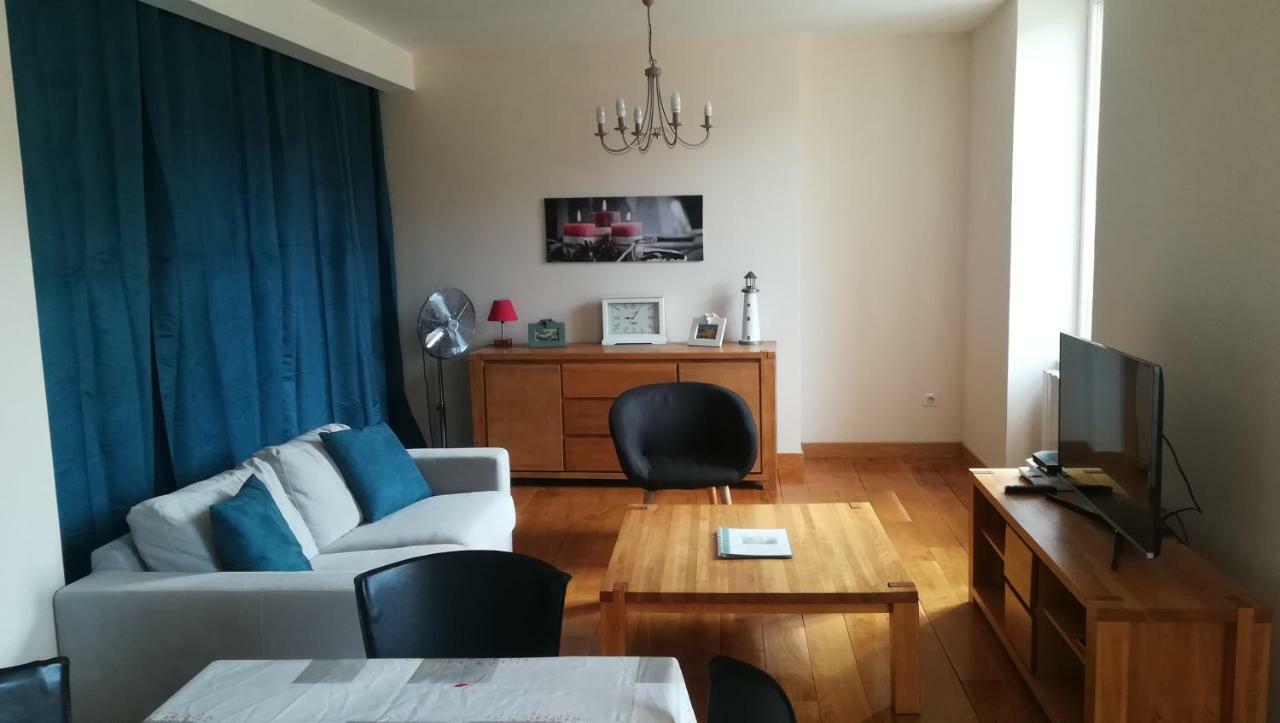 Appartamento Un Joli Pied a Terre Montignac-Lascaux Esterno foto
